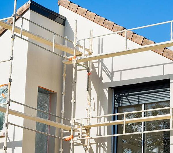 adsl-facade-le-ravalement-de-facade-obligations-vis-vis-des-tiers-saint-gobain-1200